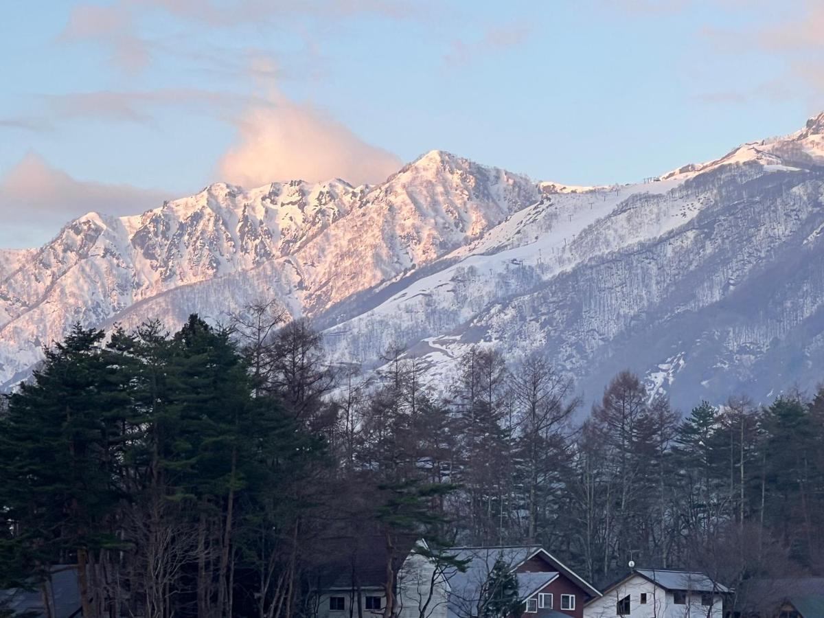 And Mountain Villa Hakuba Luaran gambar